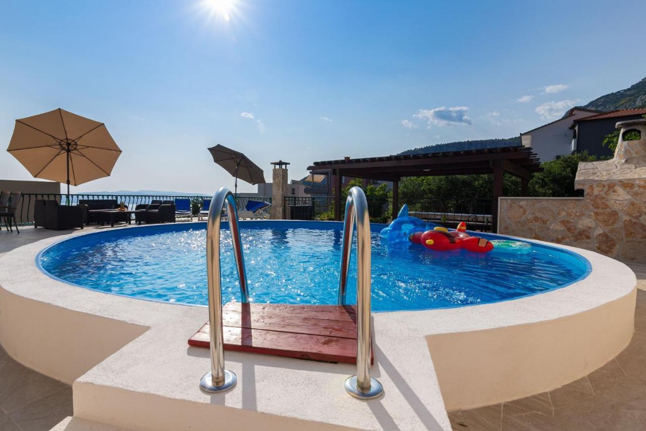 Apartment Navis Sea View With Pool Makarska